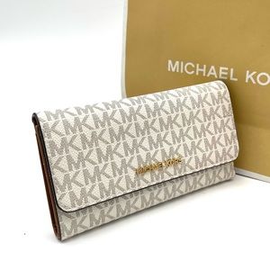 Michael Kors Large Trifold Wallet
